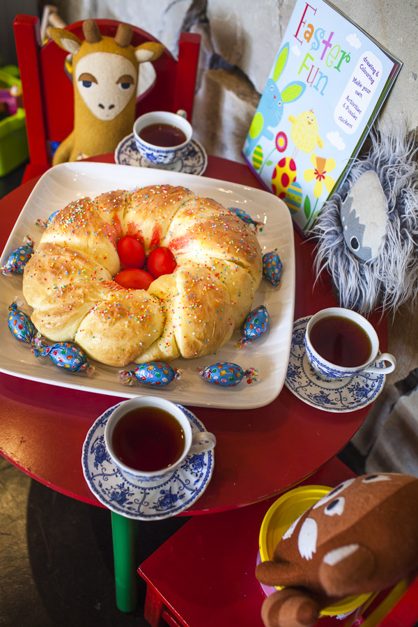 Little critters from Herbert and Friends are joining Heike for the Osterbrot afternoon tea